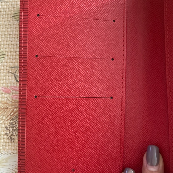 Authentic Louis Vuitton Epi Leather Long Wallet - Picture 4 of 11